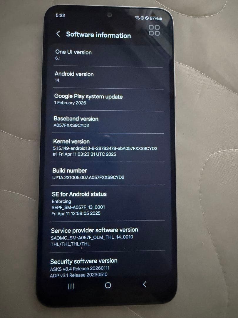 Samsung スマートフォン 本体 ホワイトA05s
