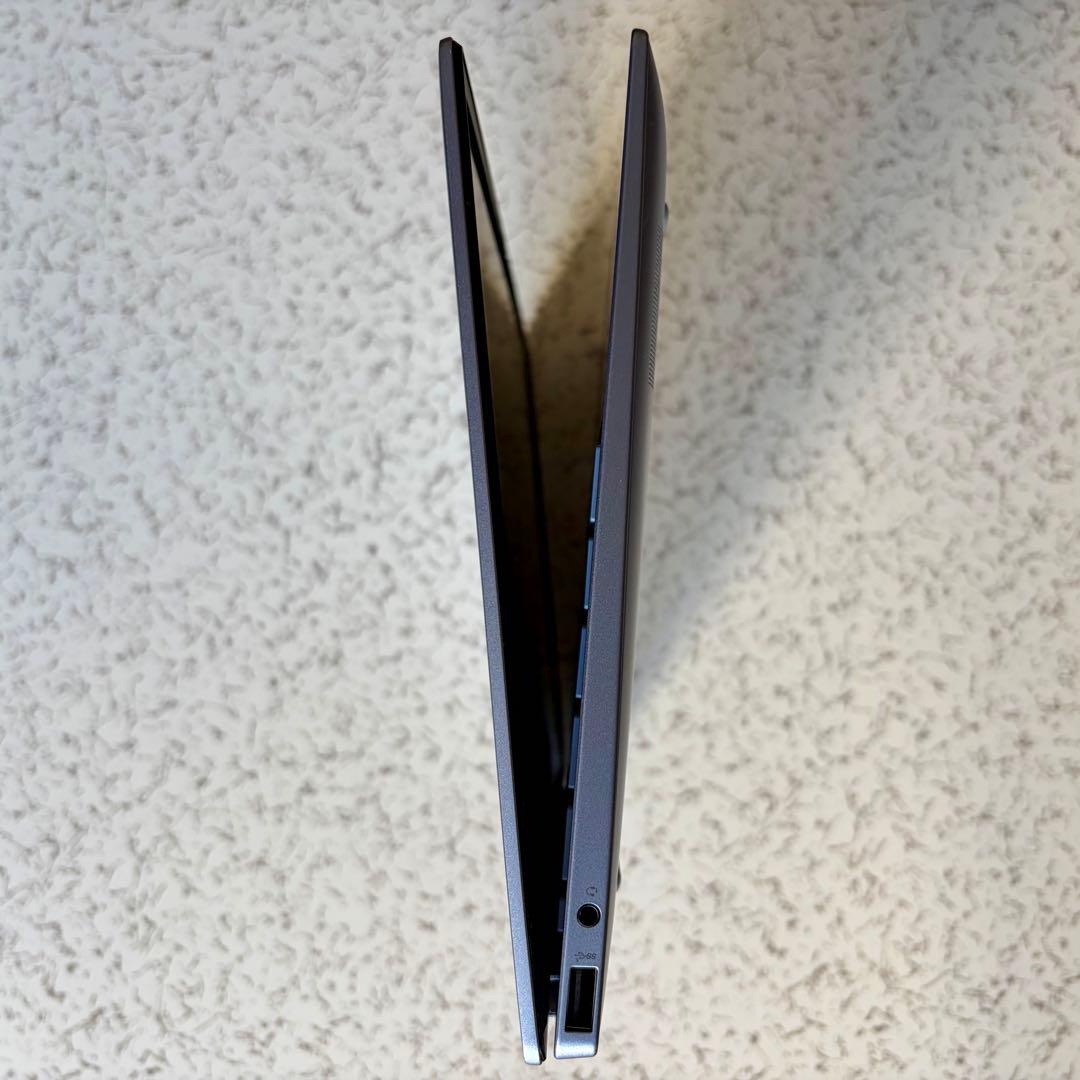 【極美品】HP Pavilion Aero 13 超軽量990g Ryzen5