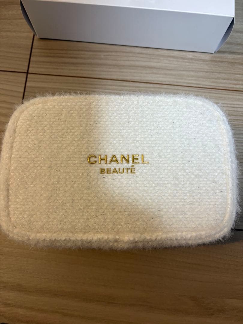お値下げ中　CHANEL 2024クリスマスコフレ