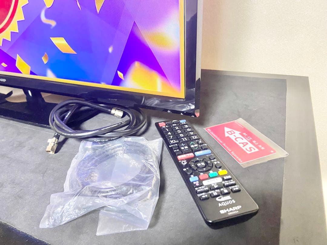 【優待価格】SHARP AQUOS 32インチ液晶テレビ｜純正リモコン付｜