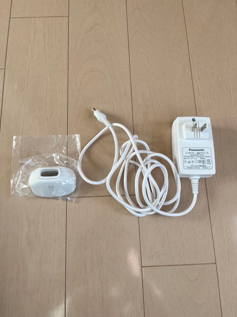 Panasonic 光エステ ボディ＆フェイス用 ES-WH76-P（ピンク調）