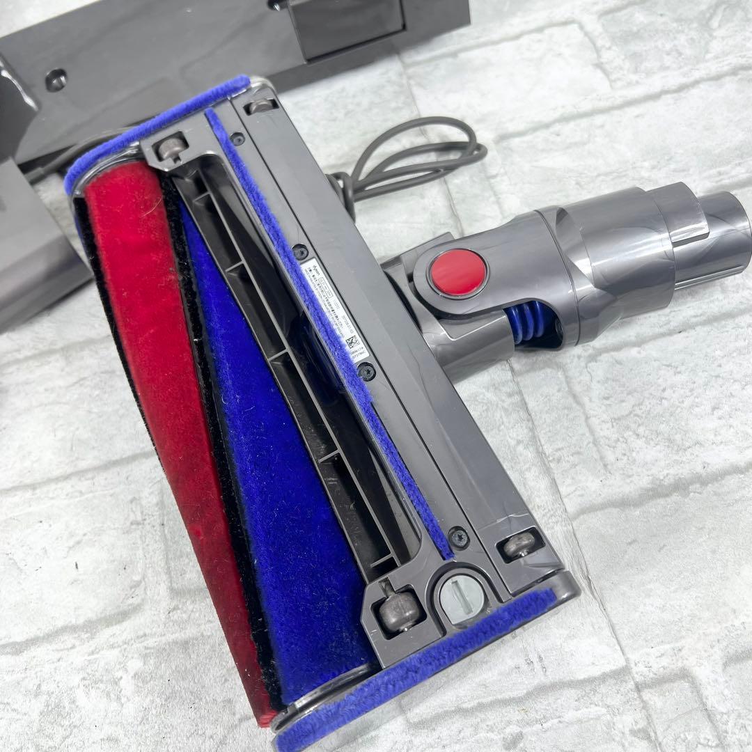 Dyson V7 fluffy ダイソン コードレス 掃除機