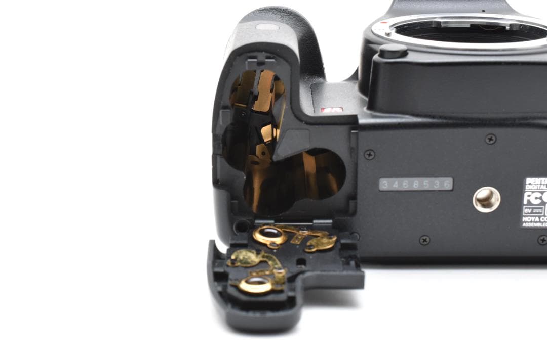 ペンタックス PENTAX K-x 一眼レフ デジタルカメラ レンズ３本付