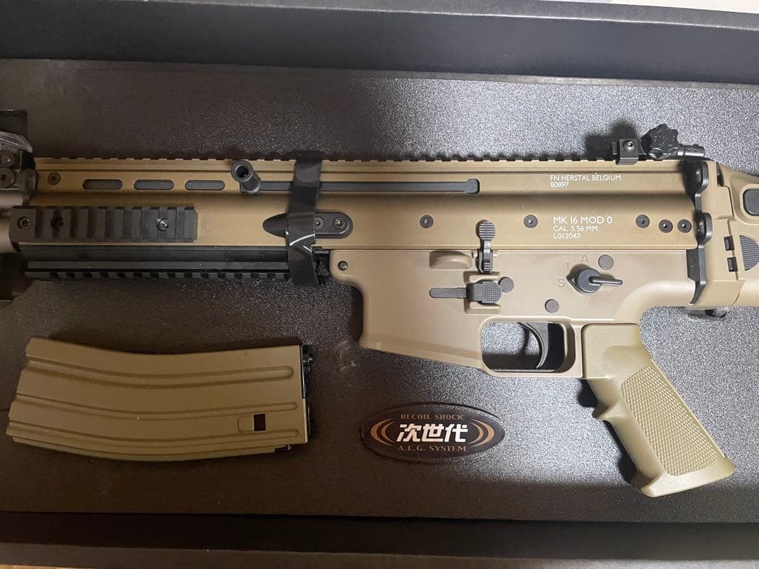 電動ガン 東京マルイ　SCAR-L FDEカラー