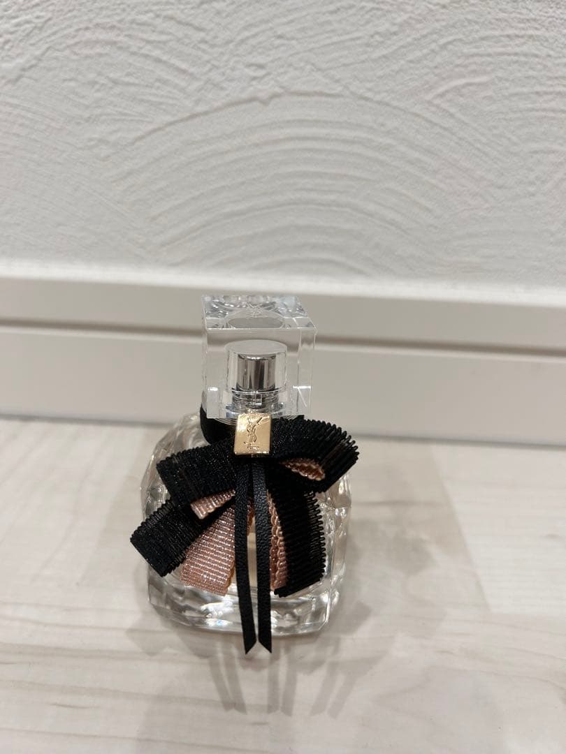 香水 YSLモン パリ リュミエール オーデトワレ　30ml
