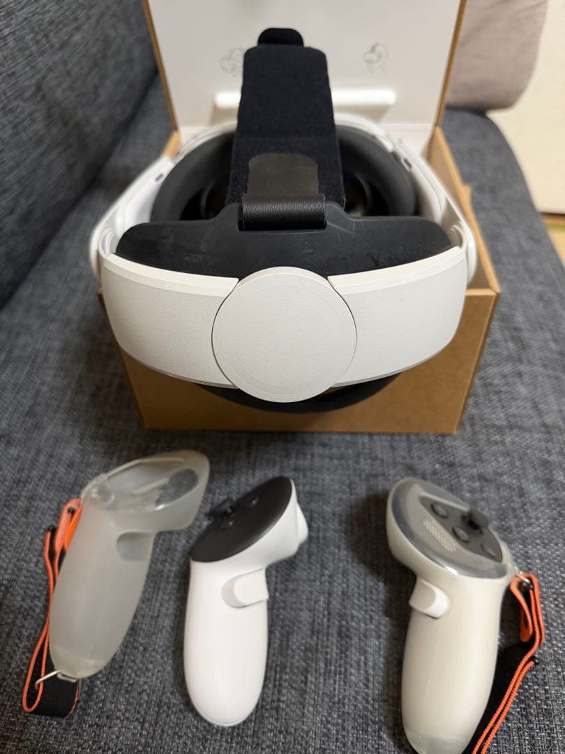  Quest 3 125GB VRヘッドセット コントローラー付き