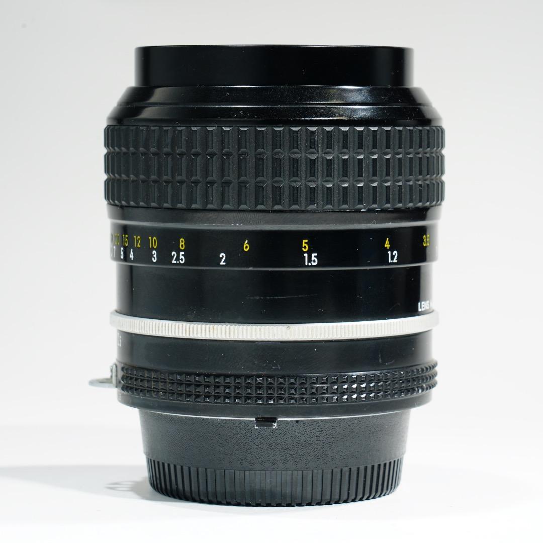 【極美品】動作◎ ニコン Ai Nikkor 105mm F2.5 760