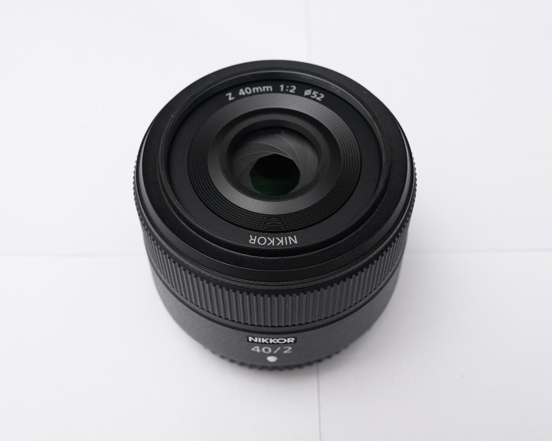 NIKON NIKKOR Z 40mm f/2 【フード付き】