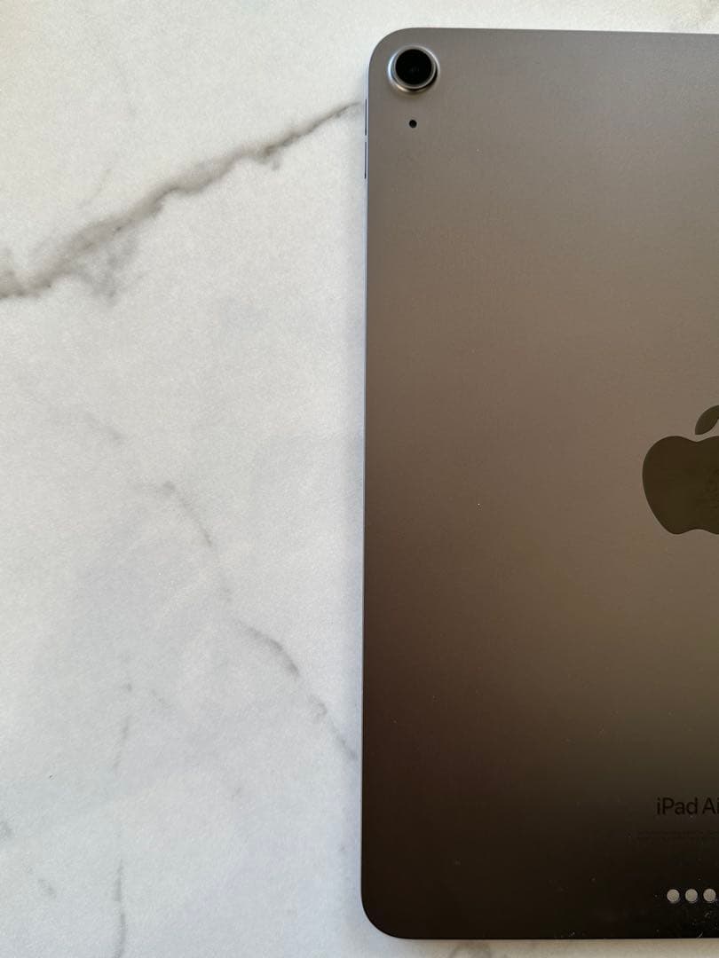 Apple iPad Air 第５世代　256GB Wi-Fiモデル