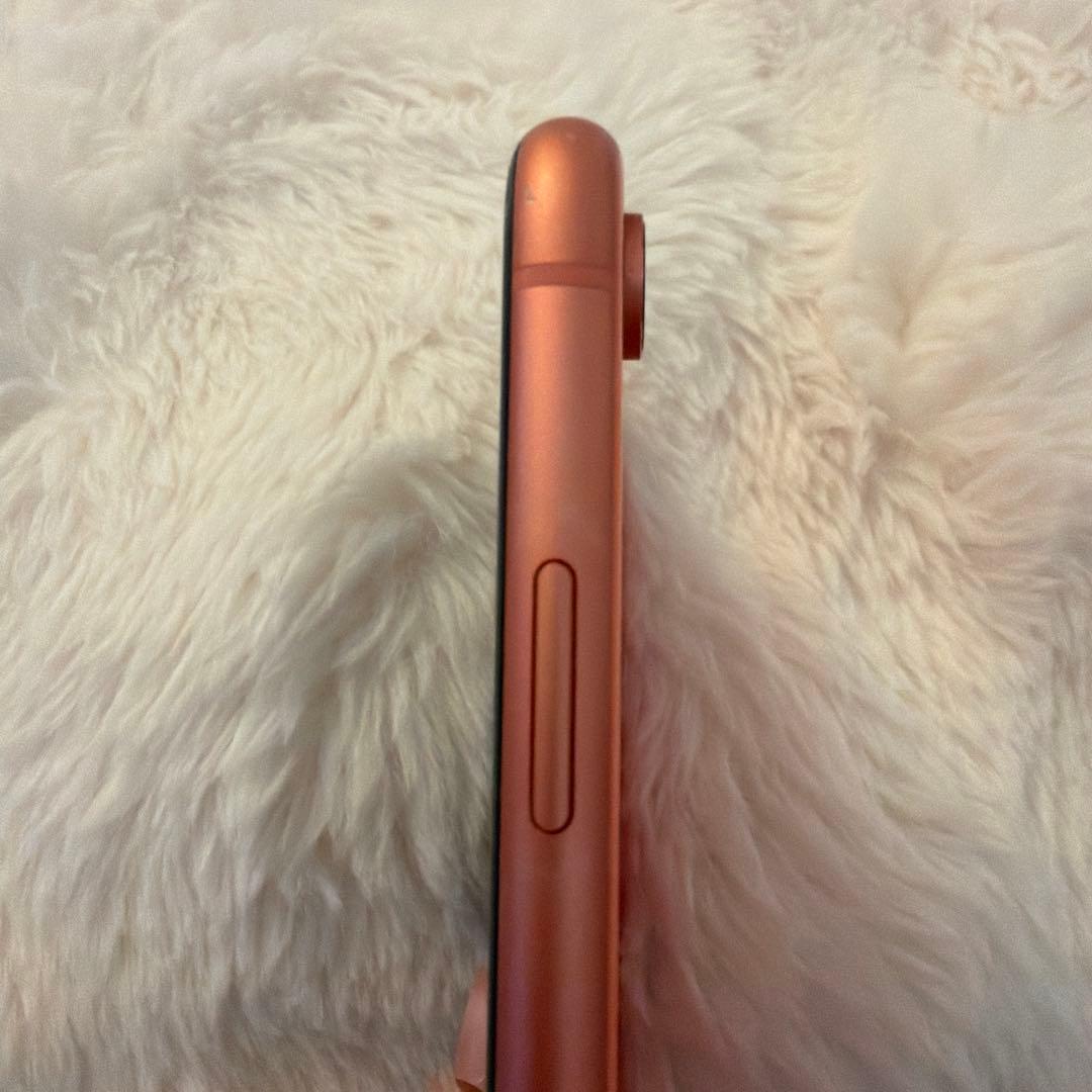 iPhoneXR コーラルピンク 本体