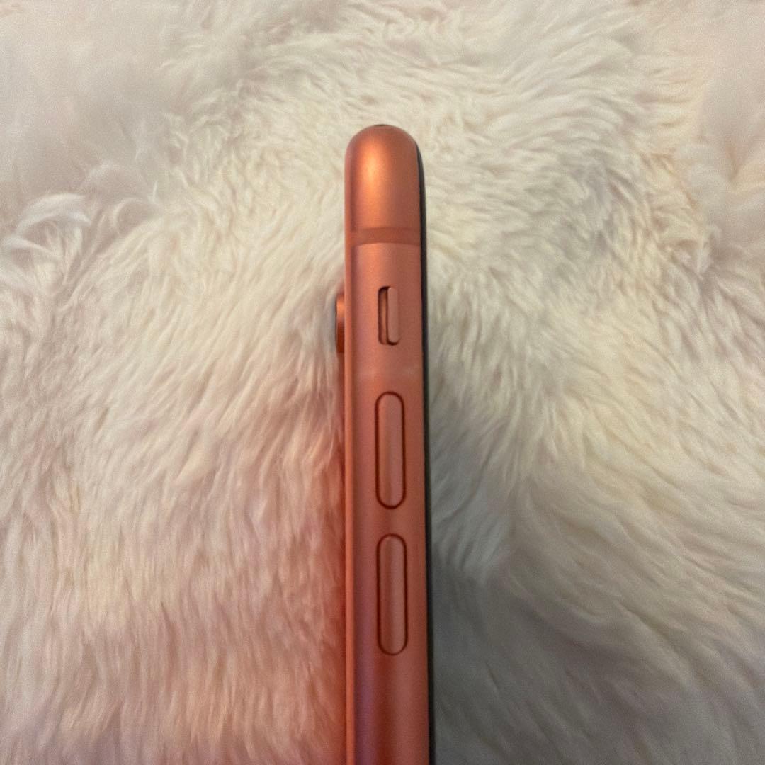 iPhoneXR コーラルピンク 本体