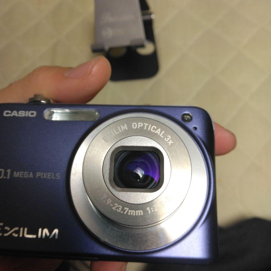 EXILIM EXーＺ1080メガピクセル コンパクトデジタルカメラ