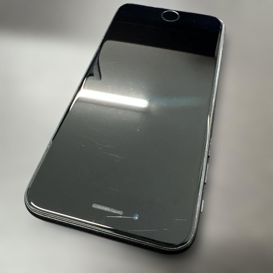 iphone SE(第二世代) 64GB バッテリー84%