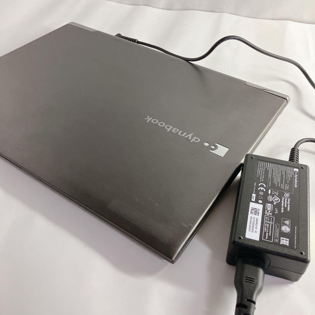 dynabook R631 Win11　コア5　SSD搭載 軽量13.3インチ