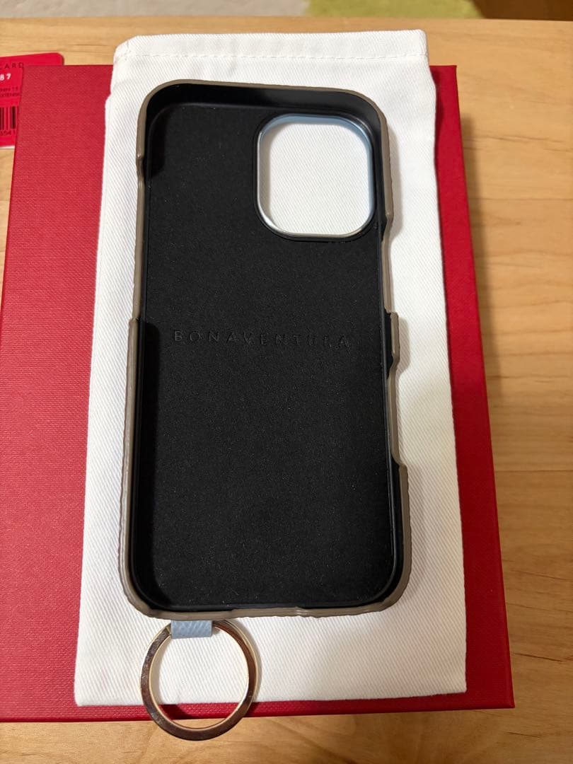 BONAVENTURA iPhone17バックカバーケース