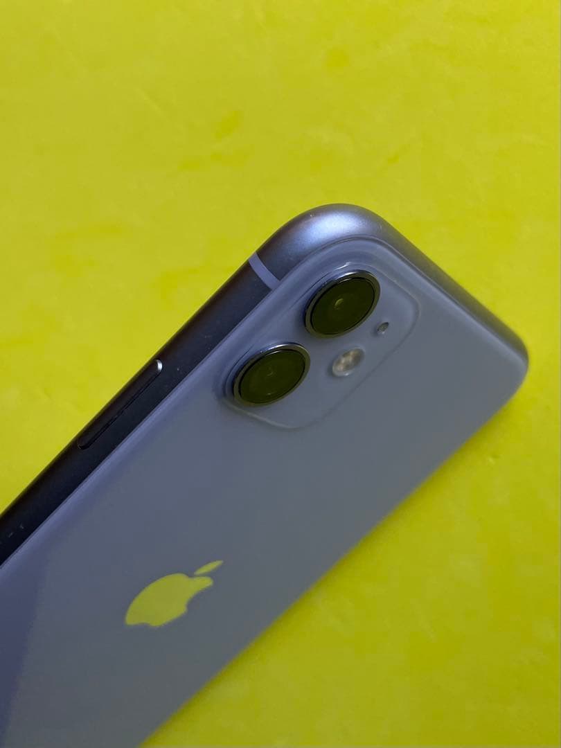 『美品』iPhone11 SIMフリー 64GB BT88 %