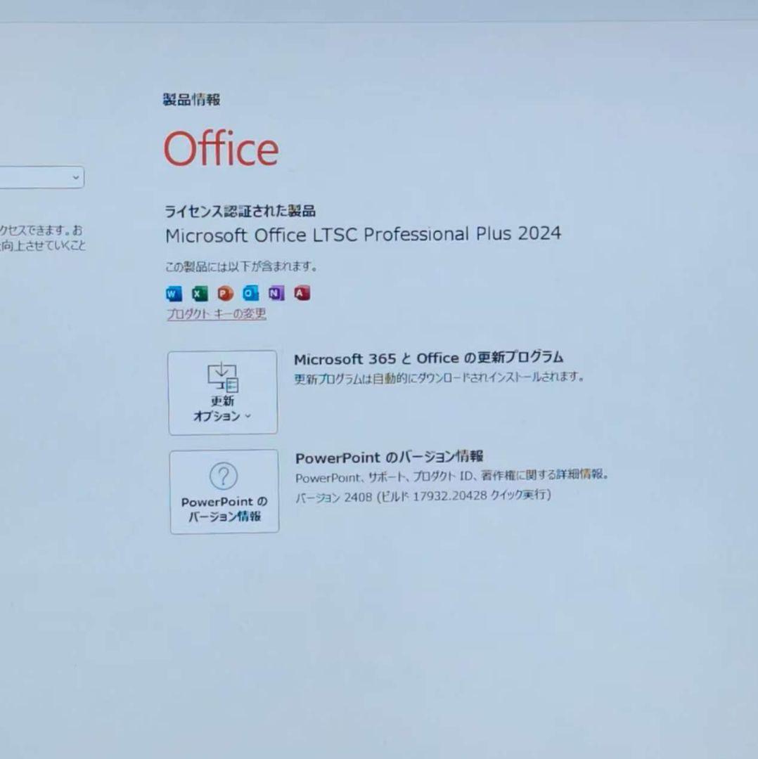 美品 超軽量967g Mouse 驚速 11世代i7 16GB 512G 14型