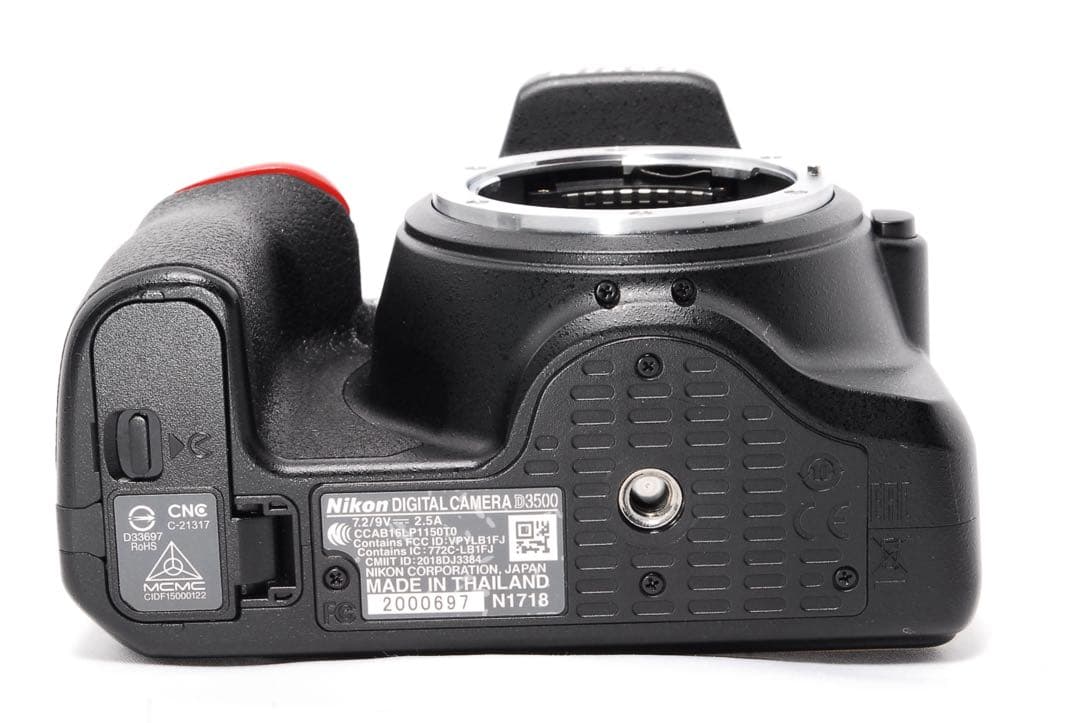◆Nikon D3500◆ショット数7613回◆一眼レフカメラ◆美品◆すぐ使える