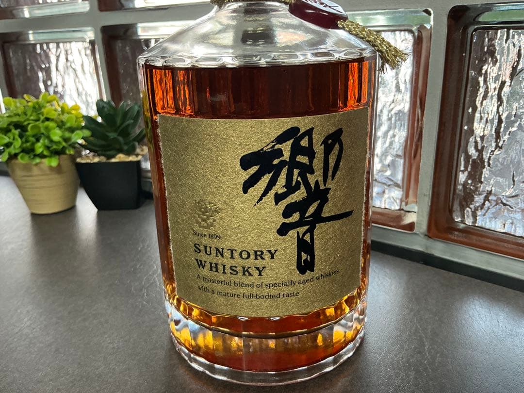 SUNTORY 響 750ml ゴールドラベル　ギフト限定　SHT01