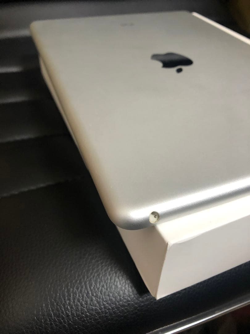 iPad Air 32GB wifi siver 箱ありモデルA1474