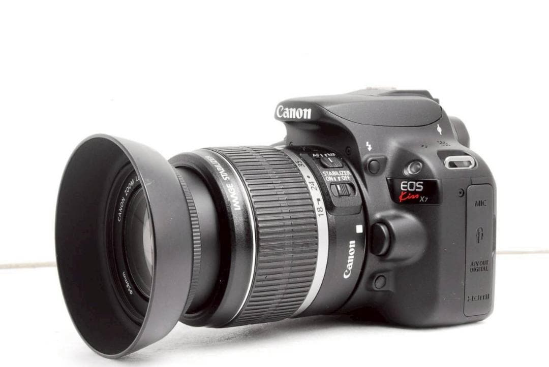 Canon EOS Kiss X7 ❣️一眼レフ 小型軽量 スマホ転送 キヤノン