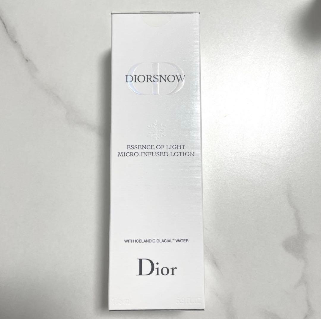 大人気☺︎新品♡ Diorスノー エッセンス オブ ライト マイクロ ローション