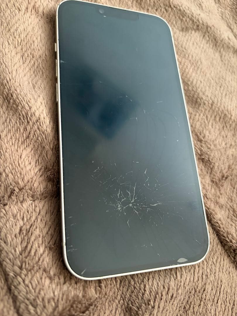 iPhone 14 256GB Simフリー