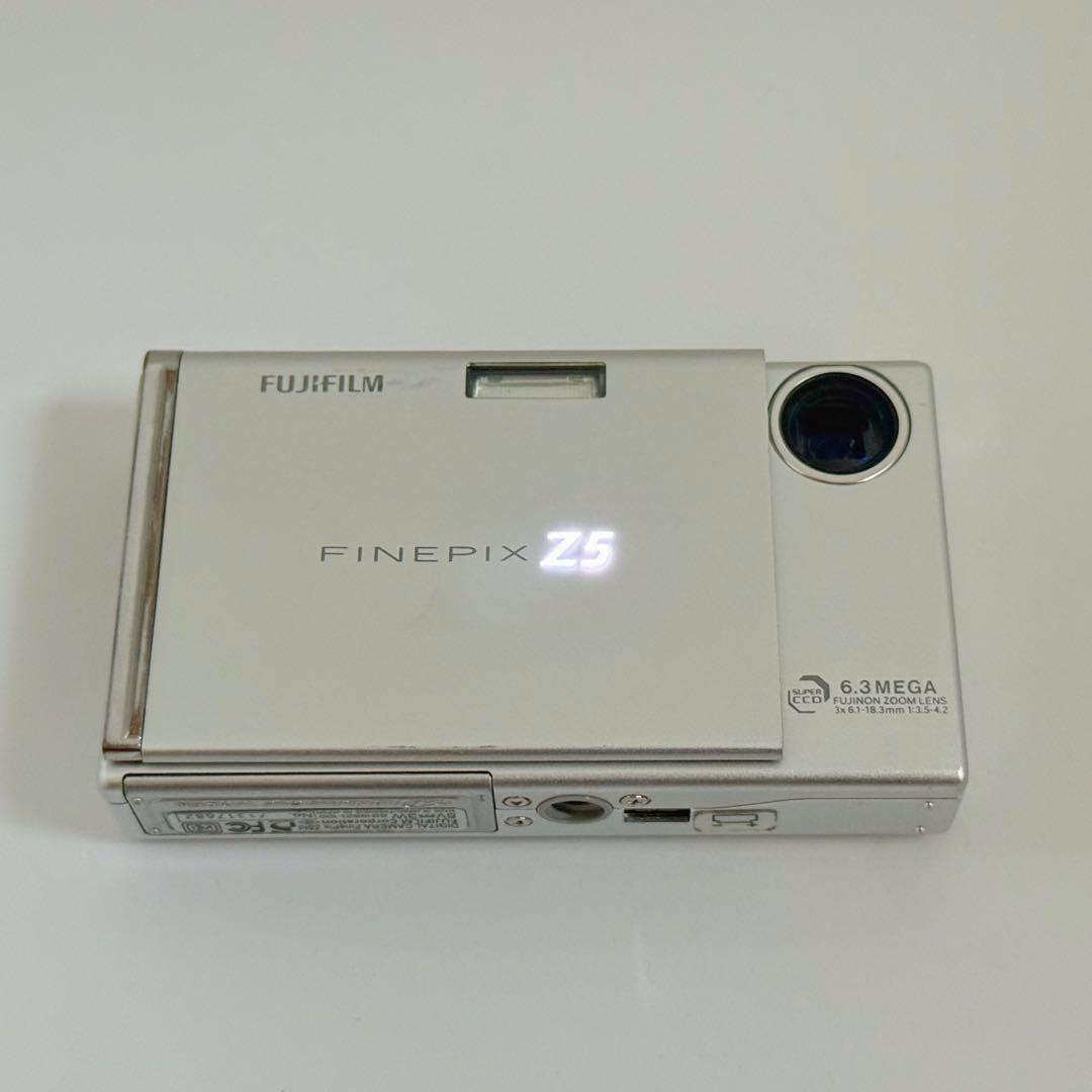 FUJIFILM FINEPIX Z5 fd シルバー コンデジ 富士フイルム