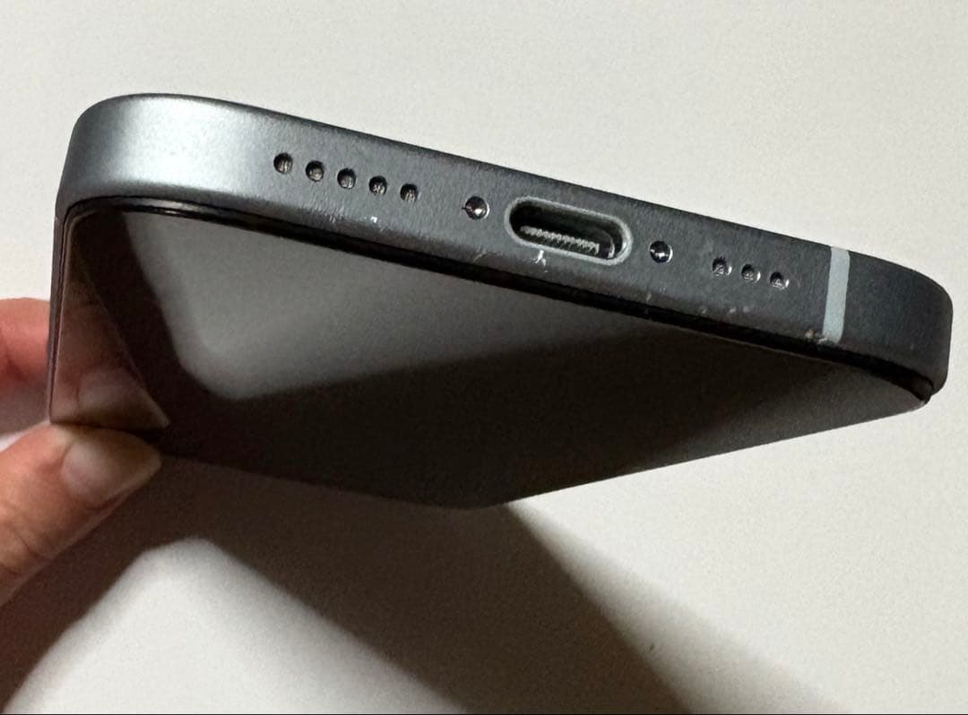 Apple iPhone 15 ブルー 本体　訳あり
