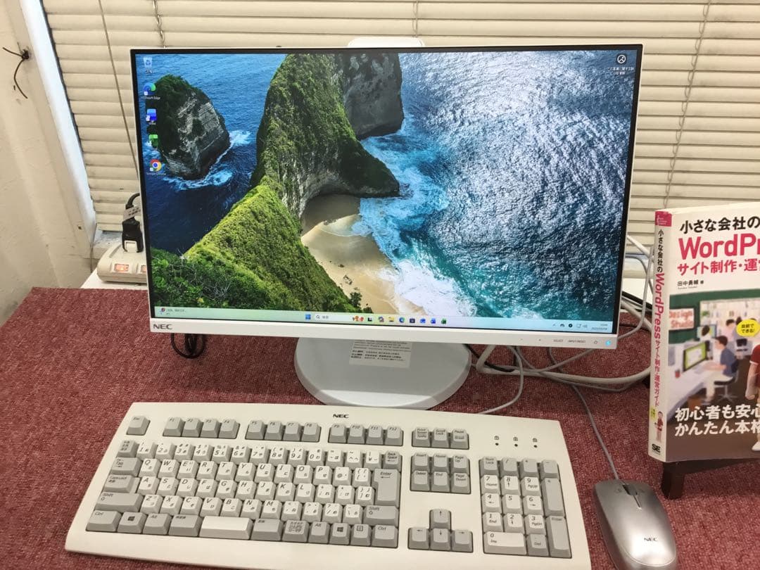 12世代i5cpu搭載超コンパクトパソコン➕21インチフルハイビジョンモニタ