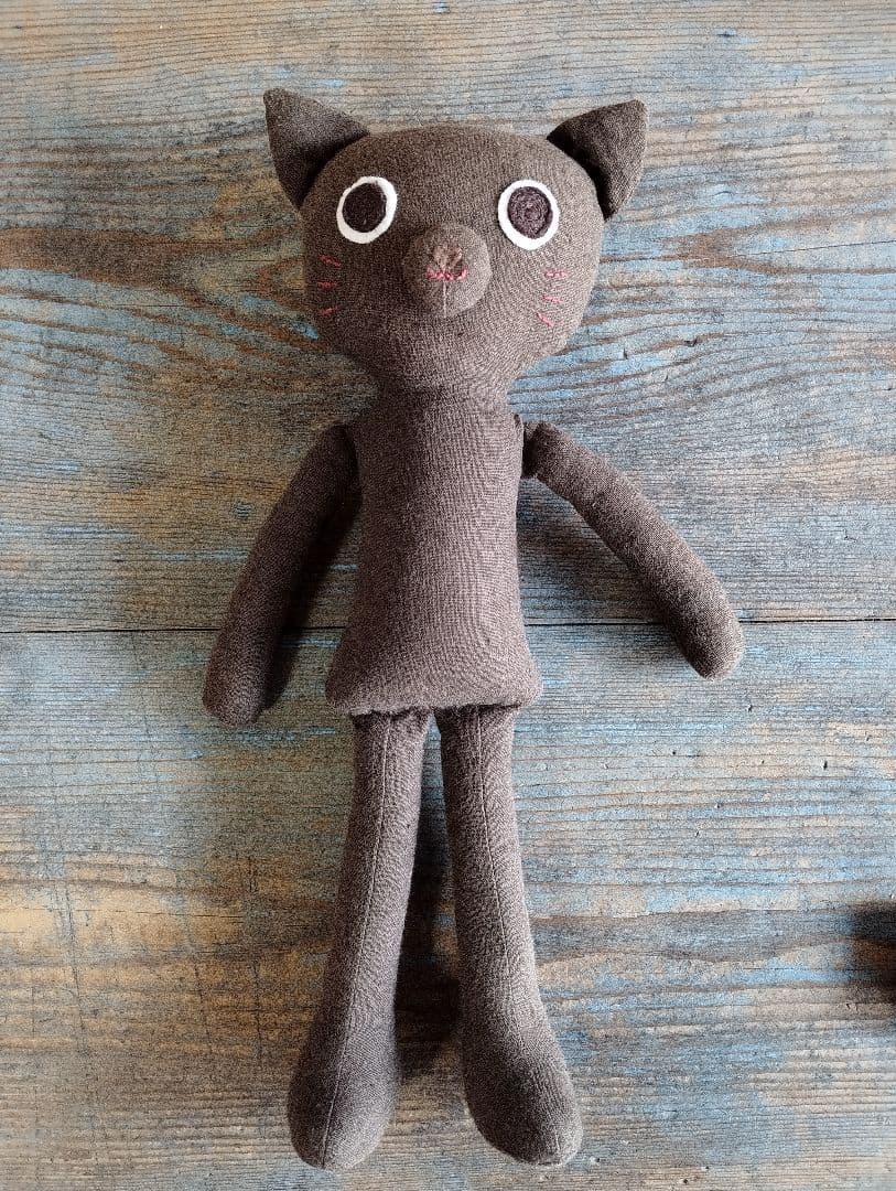 ハンドメイド「茶ねこちゃん」着せ替え人形セット・手洗い可