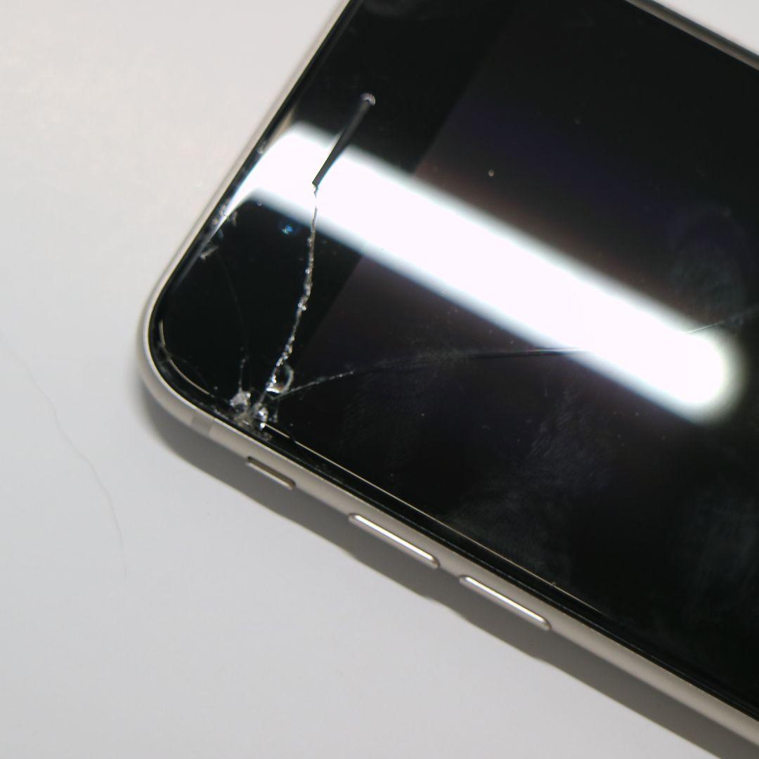【画面 背面割れ】iPhone SE3 128GB バッテリ81%