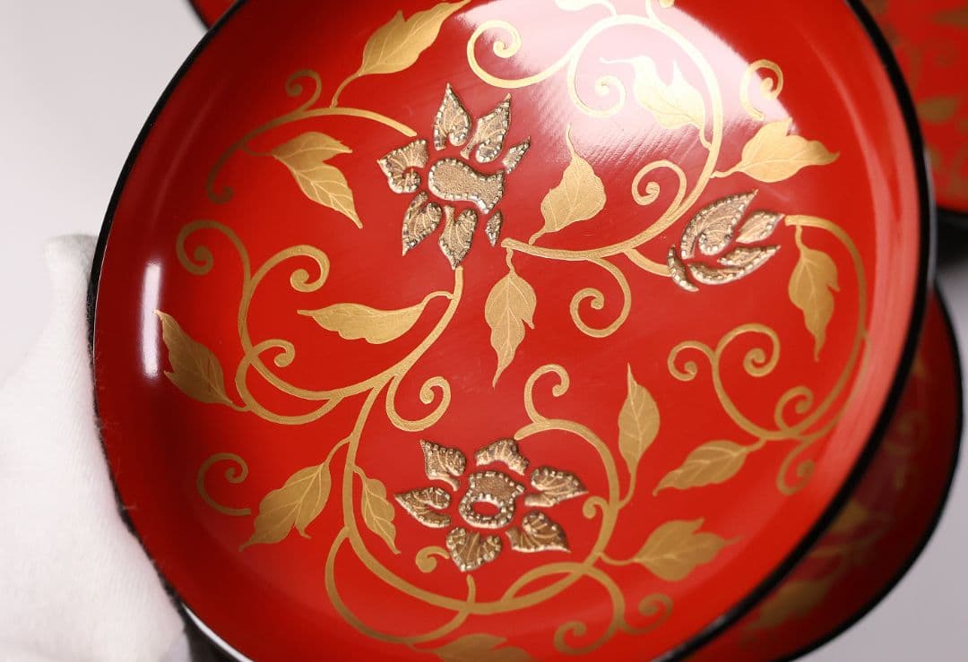 【CM449】天然木漆塗 花唐草金蒔絵 黒塗 朱塗 椀五客 大正昭和 木製漆器