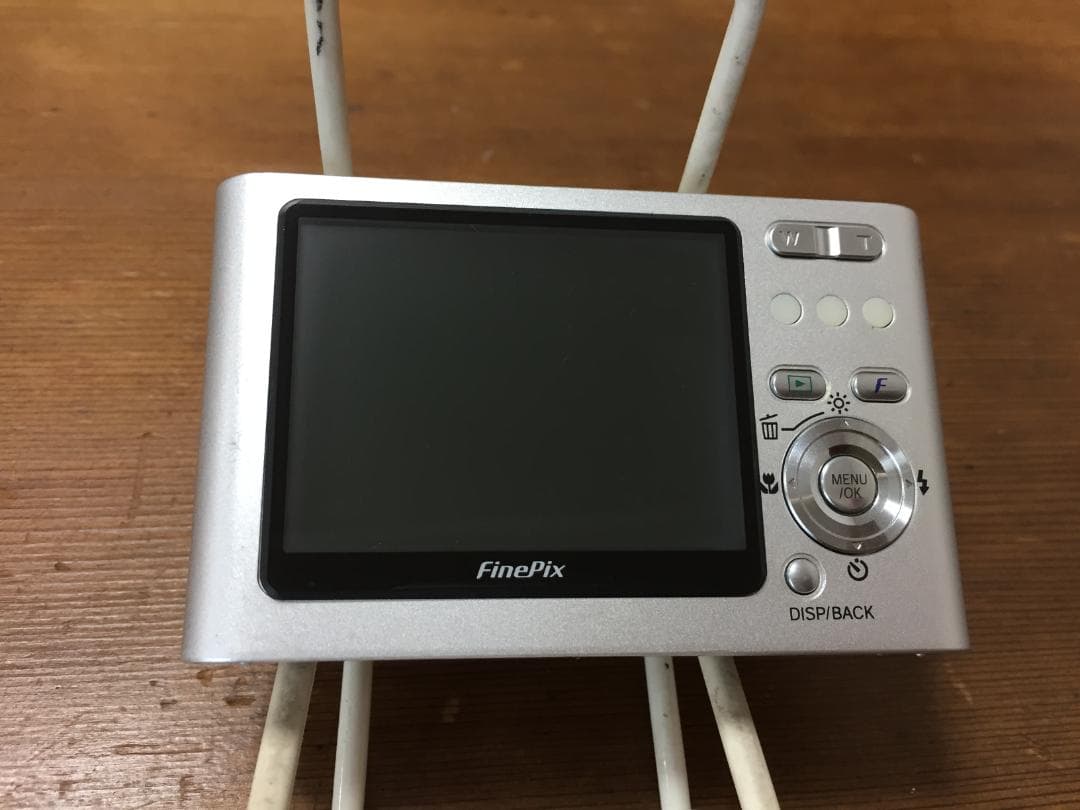 超美品 撮影画像あり　FUJIFILM　FINEPIX　Z1　付属品有　動作良好