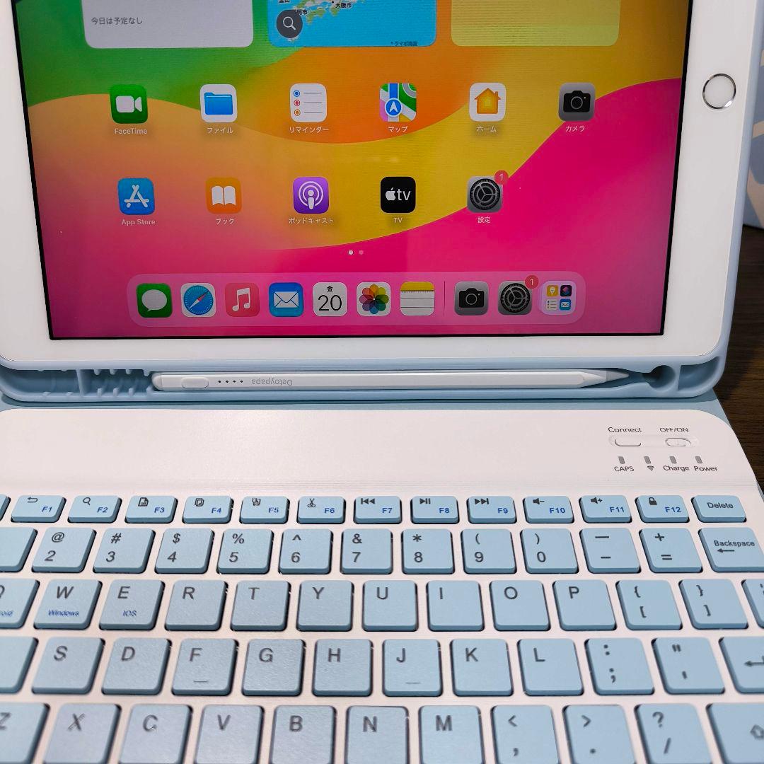 iPad 第7世代 Wi-Fi 32GB ケースとキーボード、タッチペン