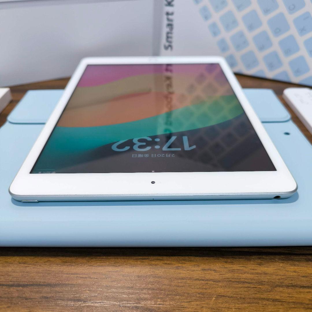 iPad 第7世代 Wi-Fi 32GB ケースとキーボード、タッチペン