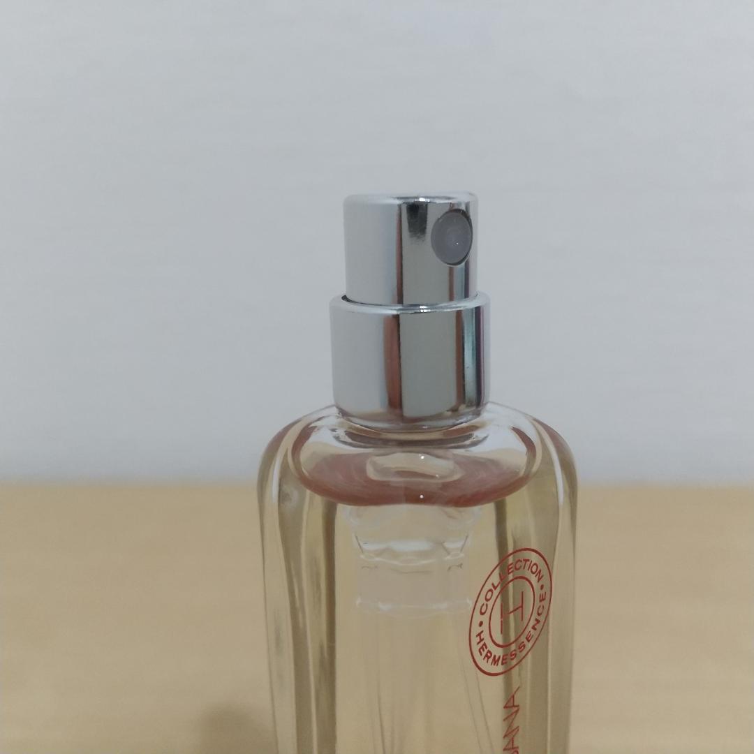 エルメス ローズイケバナ オードトワレ 15ml