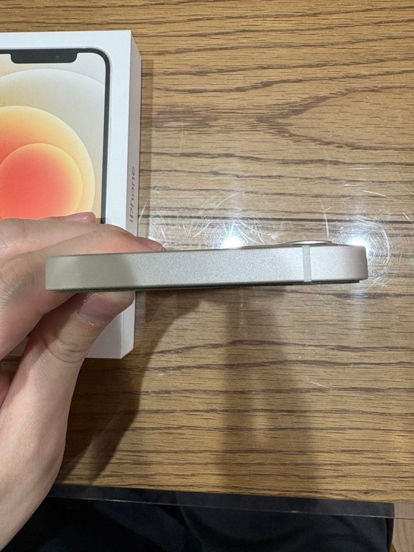 iPhone12 256GB ホワイト SIMフリー バッテリー88%