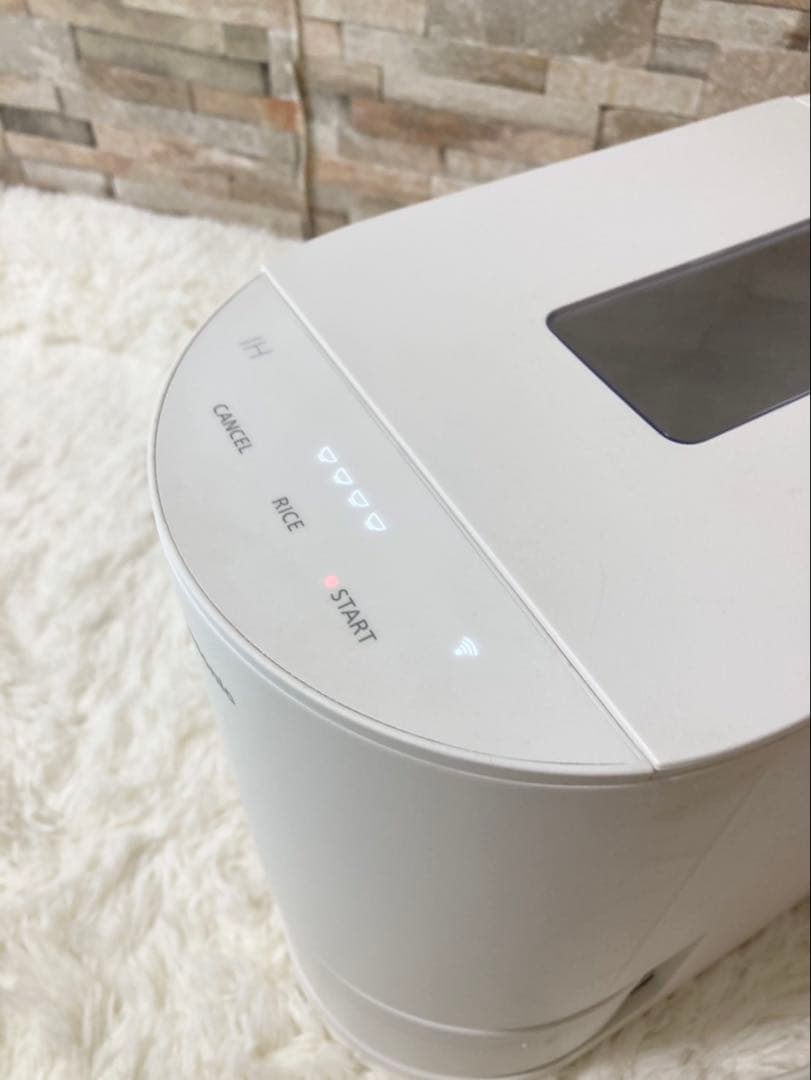 Panasonic 自動計量IH炊飯器 SR-AX1-W ホワイト 2合炊き