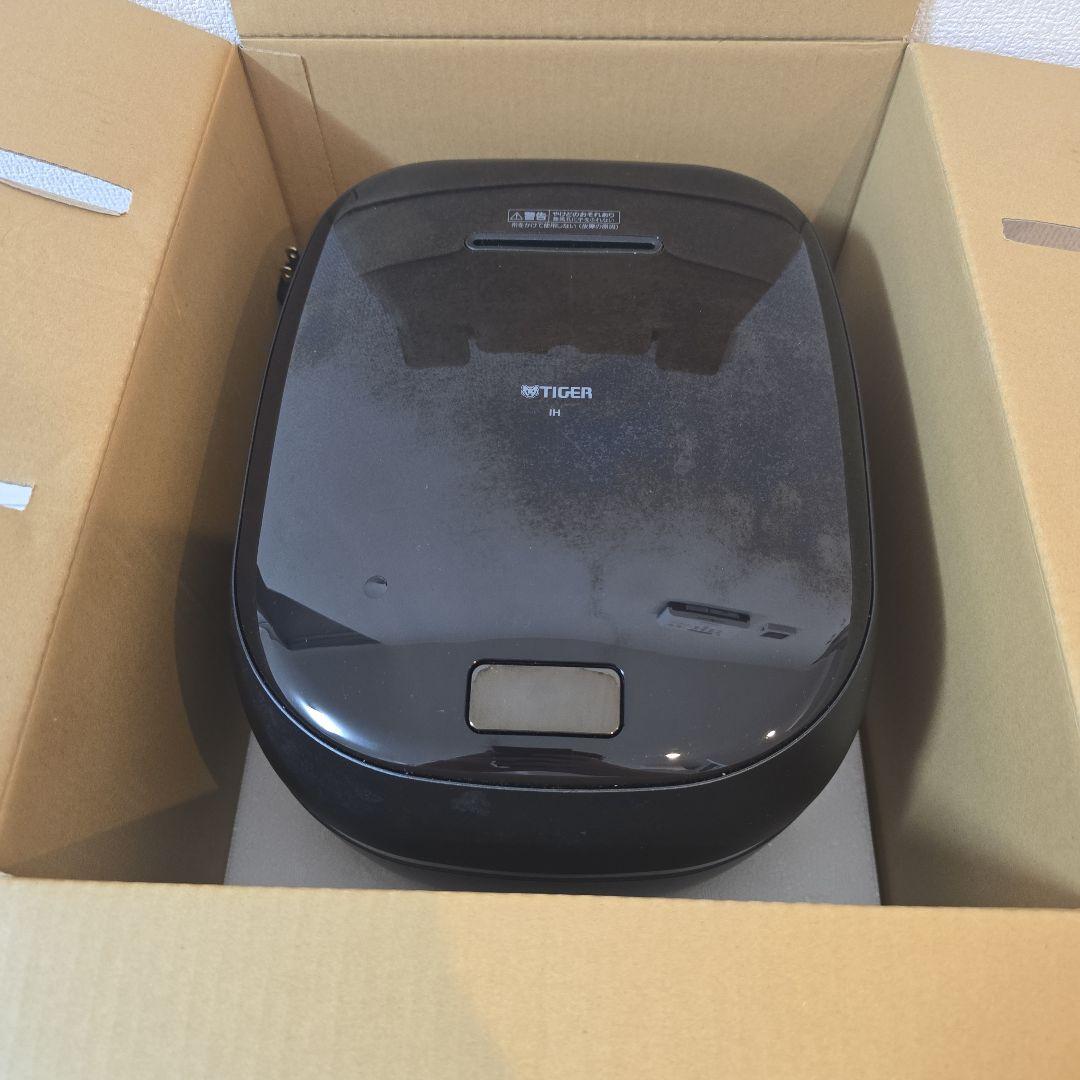 タイガー最上位機種 土鍋圧力炊飯器 JPG -S100ブラック （KS）5.5合