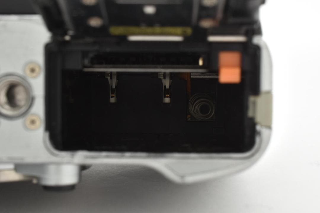 富士フイルム X-A2 ミラーレスデジタルカメラボディ シルバーFujifilm