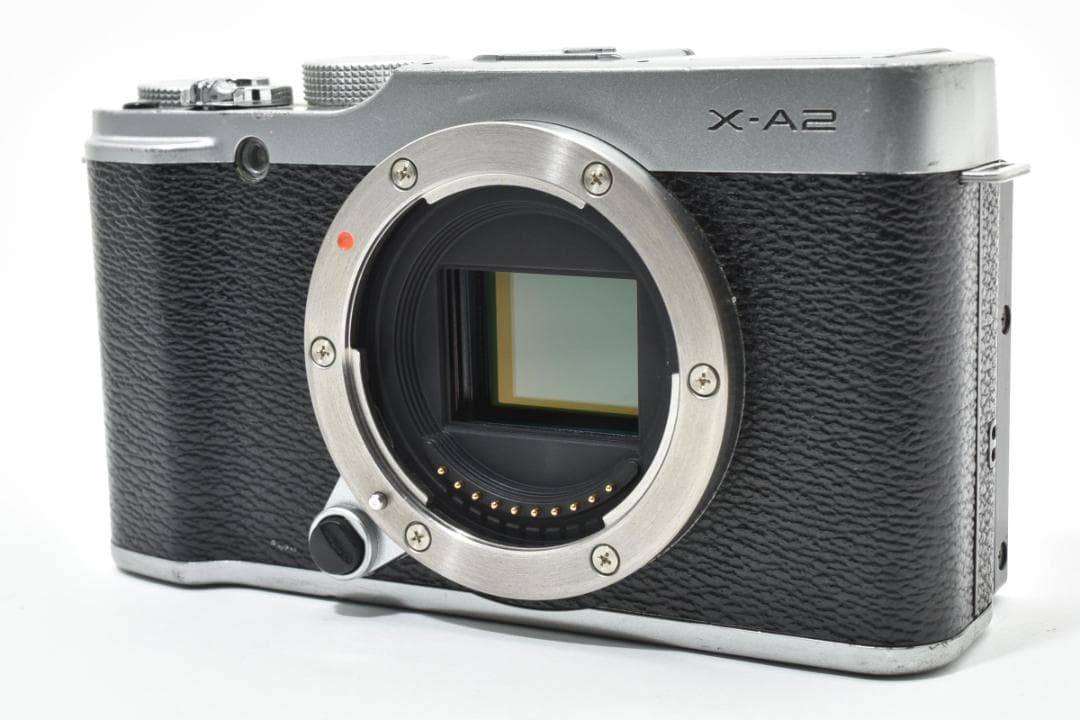 富士フイルム X-A2 ミラーレスデジタルカメラボディ シルバーFujifilm