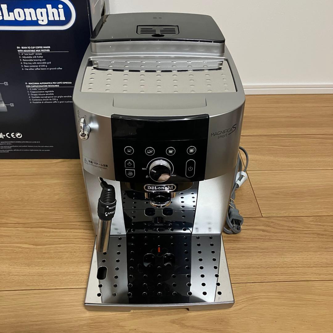 デロンギ　コーヒーメーカー　ECAM250235SB 2025年購入