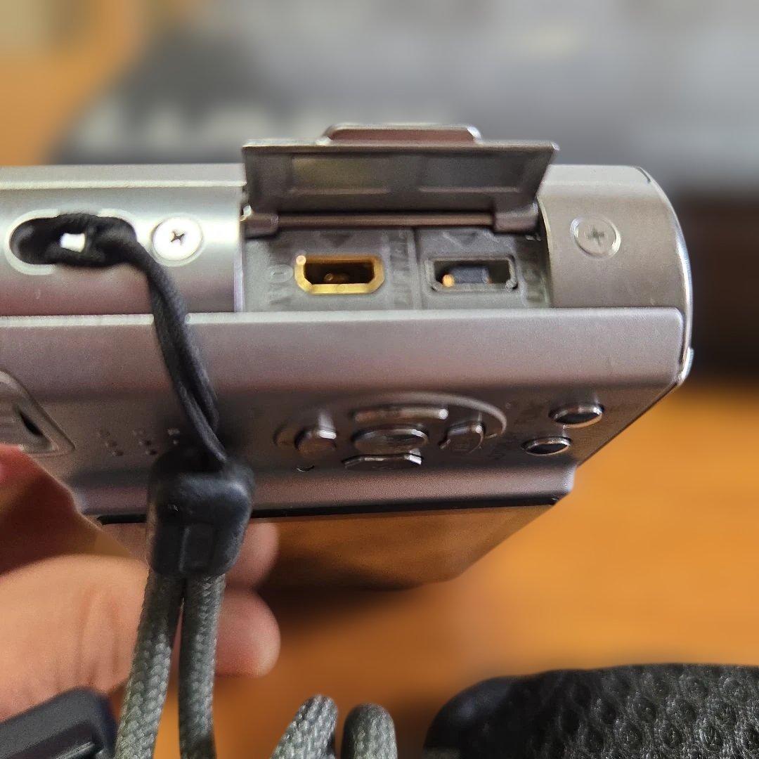 Panasonic DMC-FX33 シルバー デジタルカメラ