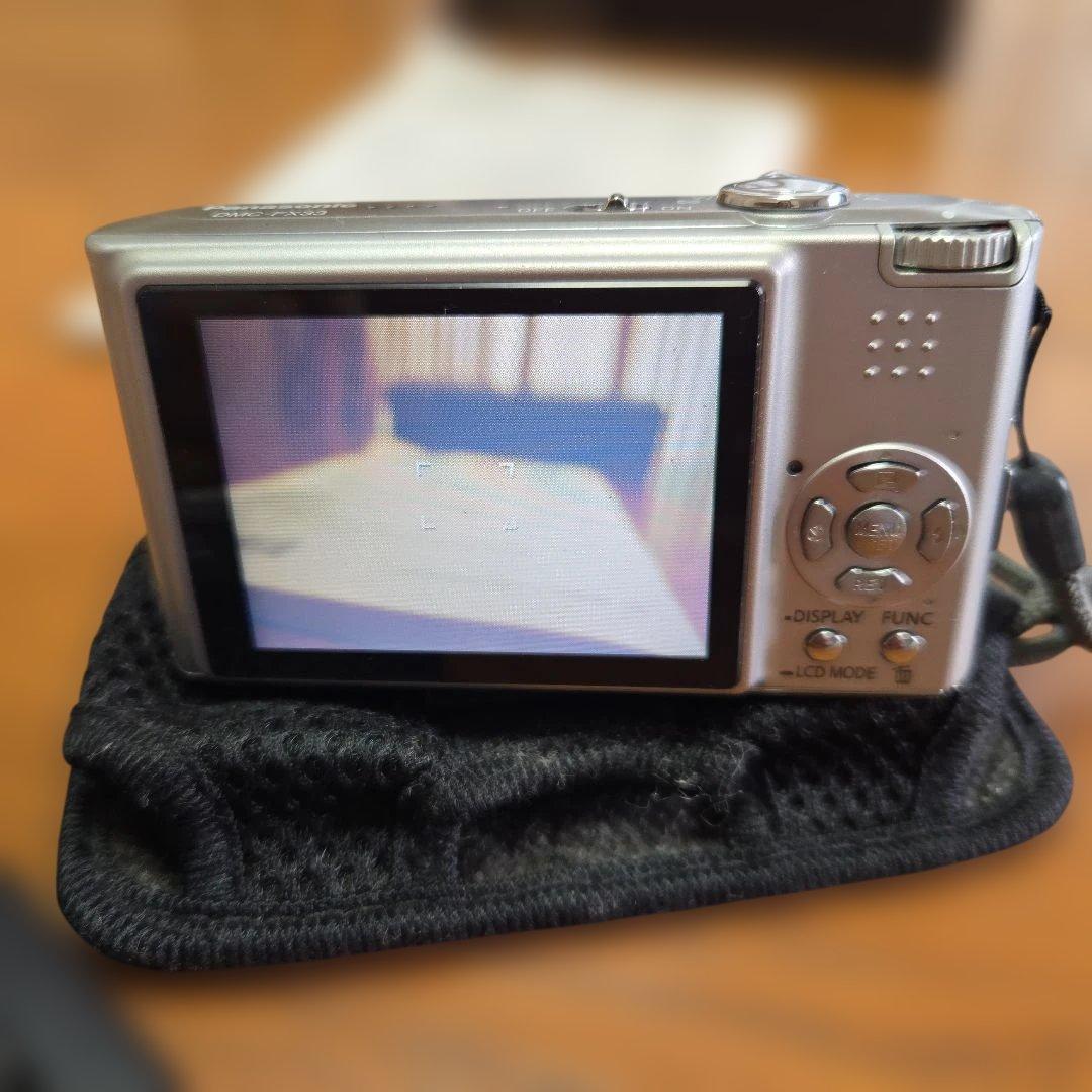 Panasonic DMC-FX33 シルバー デジタルカメラ