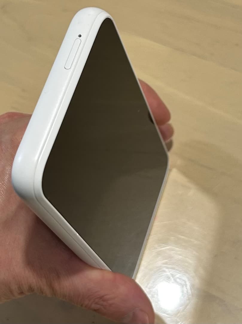 Galaxy 5G Mobile Wi-Fi SCR01（ホワイト）