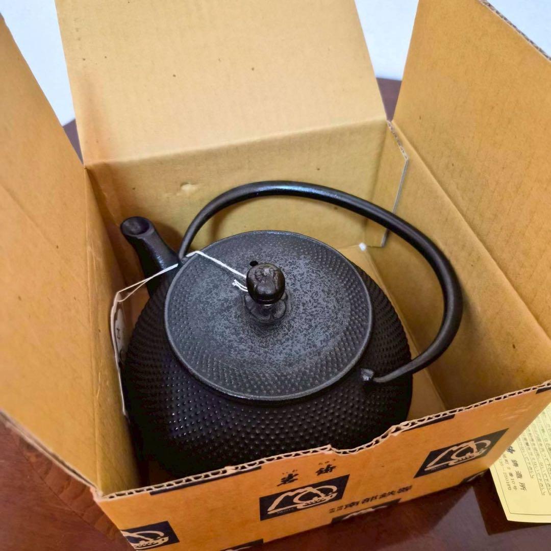 未使用　南部鉄器　鉄瓶　岩鋳 7型　1L 急須　IWACHU