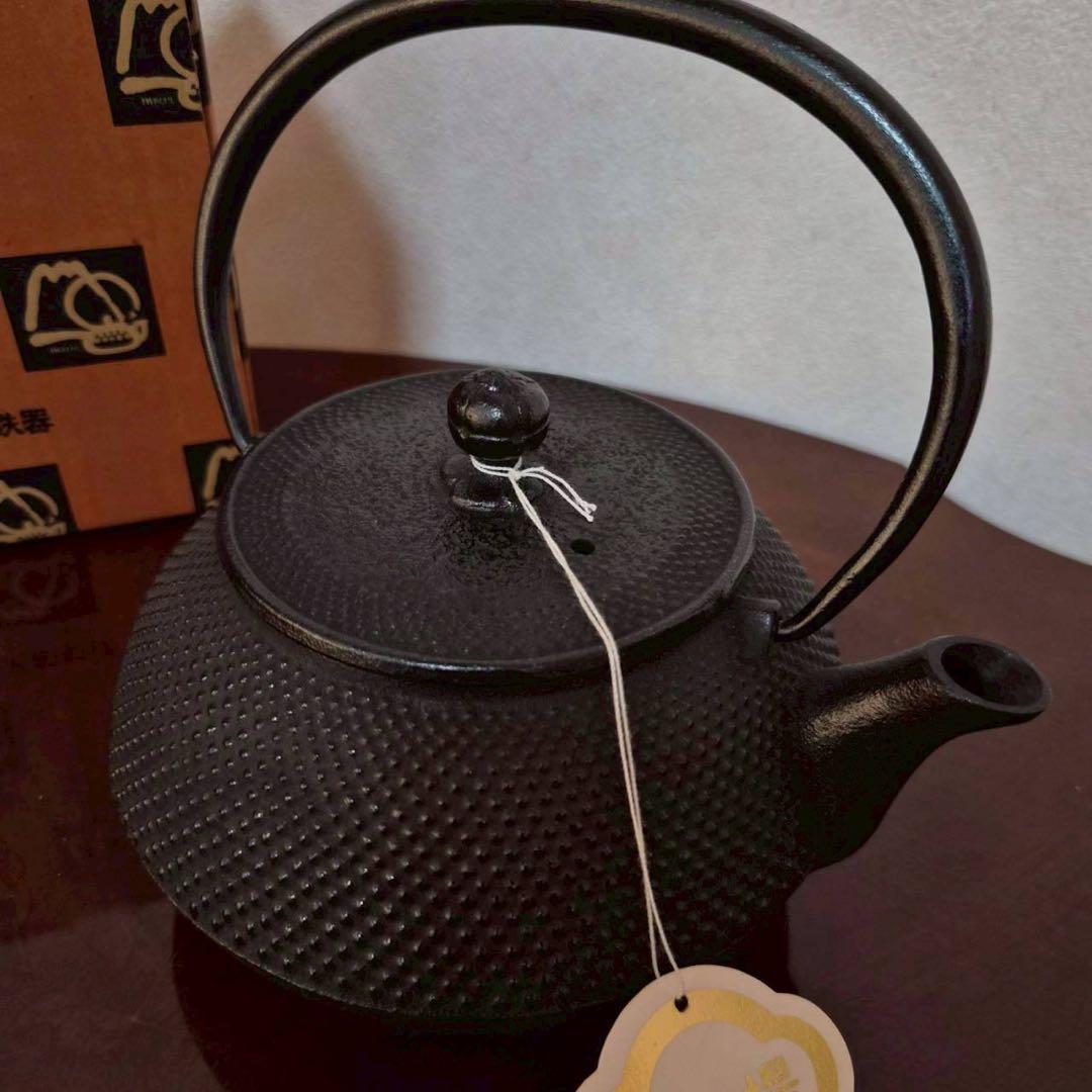 未使用　南部鉄器　鉄瓶　岩鋳 7型　1L 急須　IWACHU