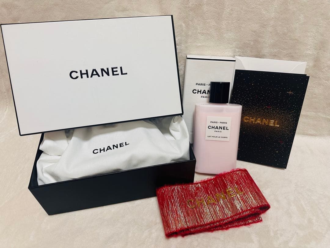 CHANEL パリ パリ ボディローション　⭐︎付属品多数あり