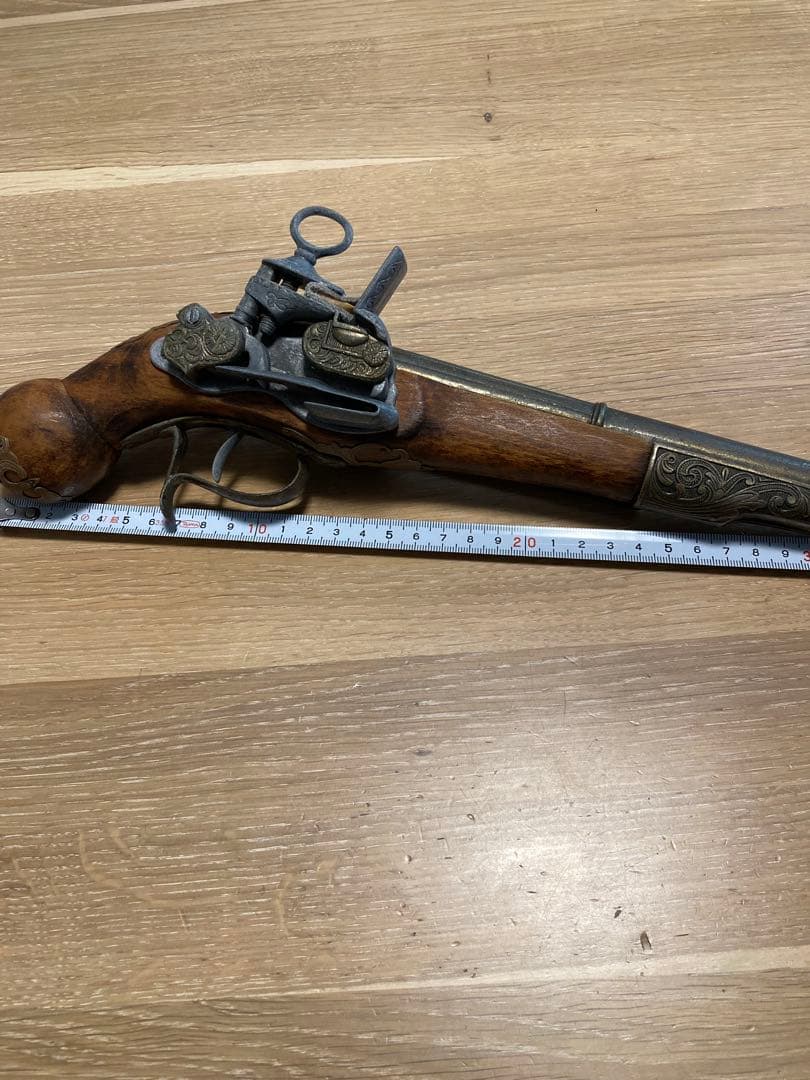 西洋火縄銃 装飾銃　古式銃 フリントロック式アンティークピストル